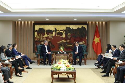 Phó Thủ tướng Thường trực Phạm Gia Túc tiếp đại diện Tập đoàn CIP (Đan Mạch)