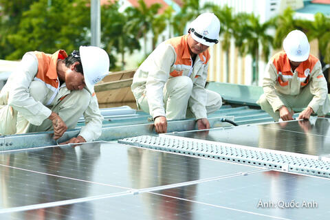 Thanh Hóa: Doanh nghiệp, hộ gia đình tăng tốc lắp điện mặt trời mái nhà