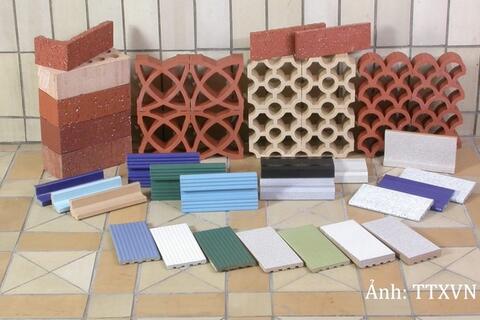 Bộ Công Thương áp thuế chống bán phá giá gạch gốm, sứ ốp lát từ Ấn Độ