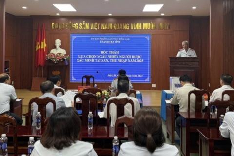 Đắk Lắk: Khuyến khích người dân phản ánh, tố giác tham nhũng, tiêu cực