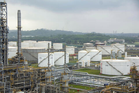 Lọc dầu Dung Quất chủ động đẩy mạnh sản xuất ethanol