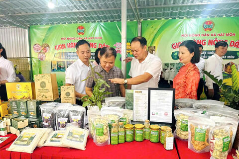 Xã Hát Môn (Hà Nội): Phấn đấu đạt chuẩn nông thôn mới hiện đại vào năm 2030