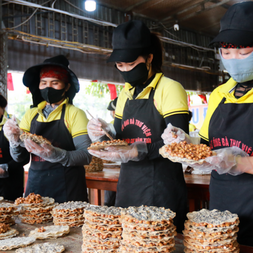 Cơ sở kẹo cu đơ Hà Tĩnh tất bật chuẩn bị đơn hàng cuối năm