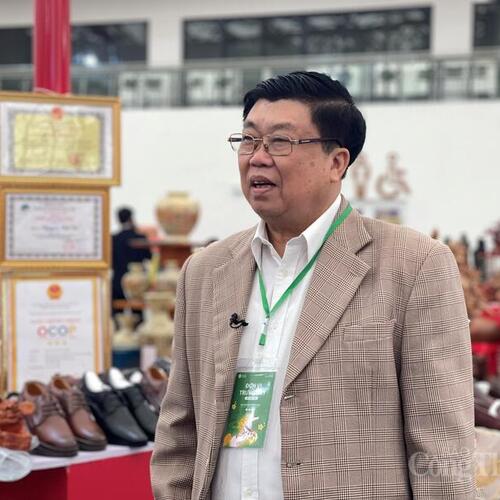 Hội chợ Mùa Xuân: Tinh hoa giày Việt giữa nhịp sống hiện đại