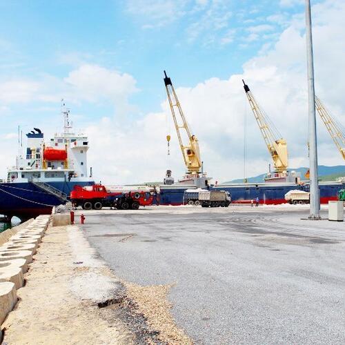 Tháo gỡ điểm nghẽn đầu tư, tạo động lực tăng trưởng cho Quảng Trị