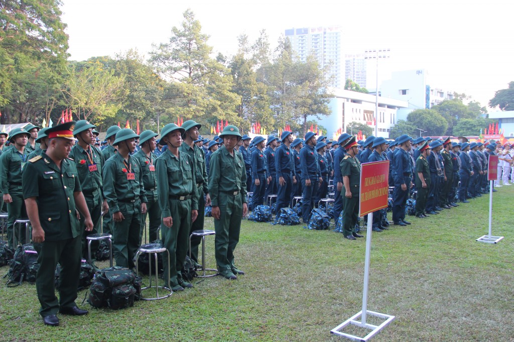 Tôi tin tưởng rằng, các bạn trẻ sẽ phát huy truyền thống của quê hương, truyền thống vẻ vang của thế hệ cha anh đi trước, phát huy phẩm chất tốt đẹp “Bộ đội Cụ Hồ”, “Công an Nhân dân”; nỗ lực phấn đấu về mọi mặt, ra sức học tập, rèn luyện, chấp hành nghiêm kỷ luật quân đội, hoàn thành xuất sắc mọi nhiệm vụ được giao.