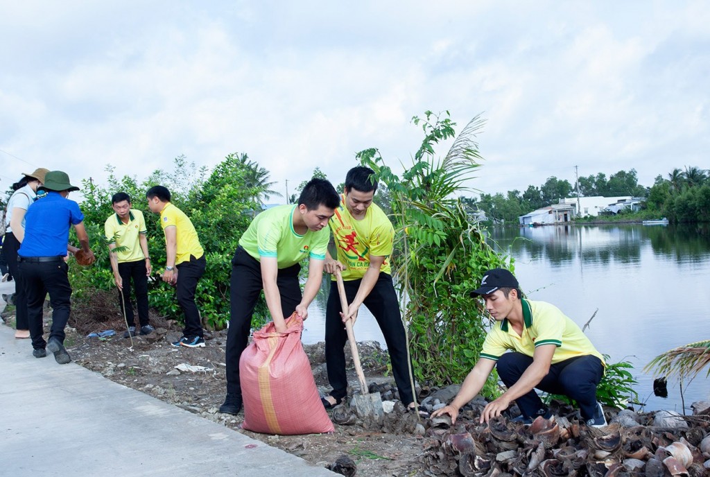 Phân bón Cà Mau công bố định hướng phát triển bền vững