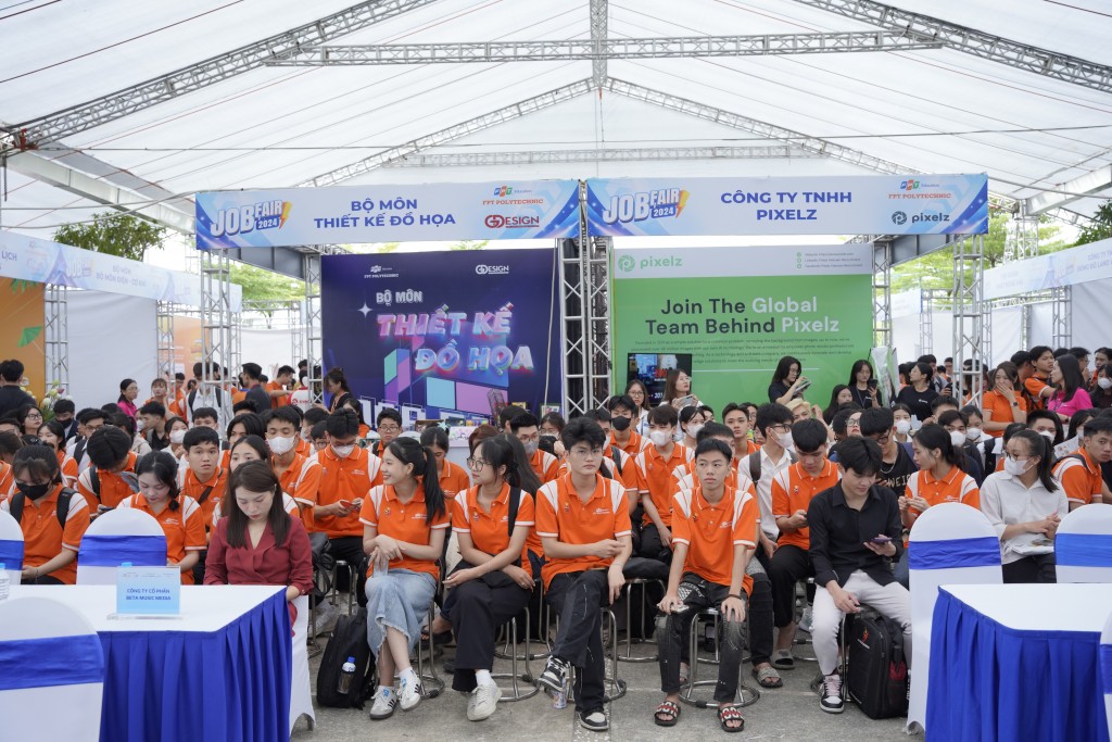 “Săn” việc cùng sinh viên FPT Polytechnic tại ngày hội “Job Fair 2024”