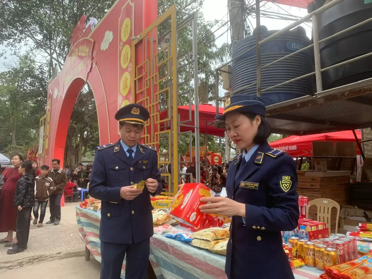 Thái Nguyên: Quản lý tốt hàng hóa tại Lễ hội Đền Đuổm