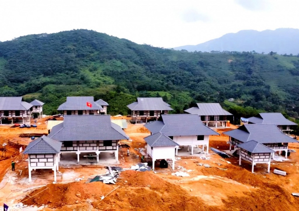 Khúc tráng ca của sự hồi sinh làng Nủ