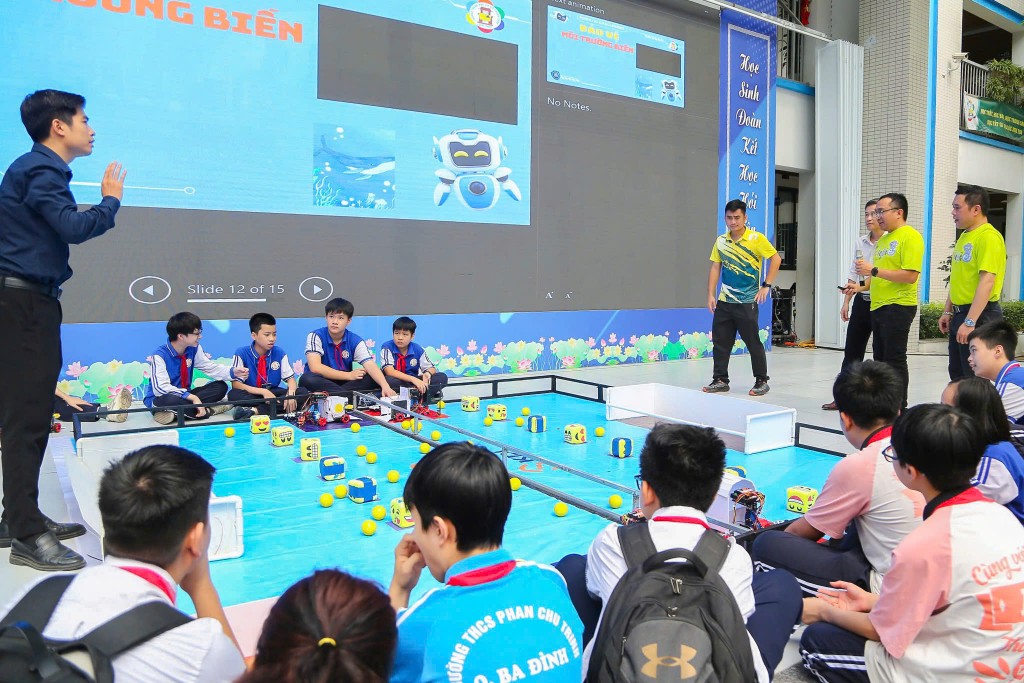 Sôi động ngày hội STEM - bứt phá cùng khoa học