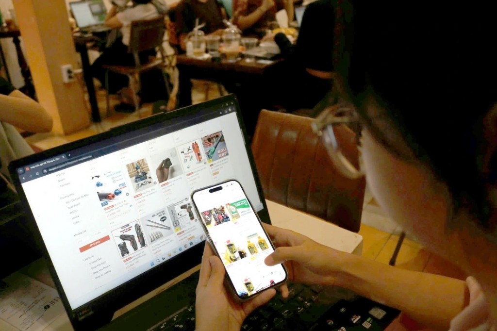 “Quét sạch chợ online” bảo vệ quyền lợi người tiêu dùng Việt