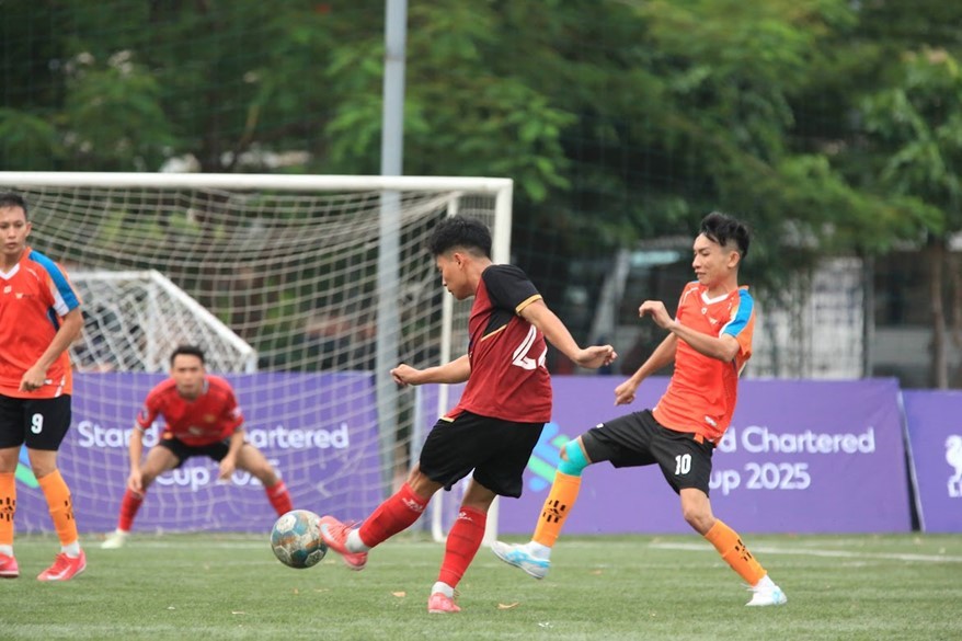 Các đội thi đấu và cống hiến hết mình tại giải SC Cup 2025 Các đội thi đấu và cống hiến hết mình tại giải SC Cup 2025