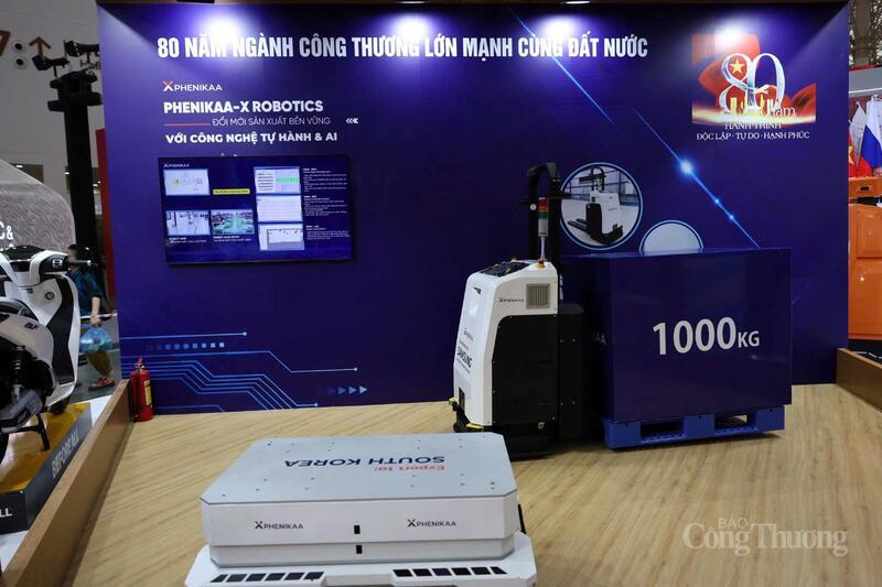 Khám phá không gian trưng bày thành tựu 80 năm ngành Công Thương - 10