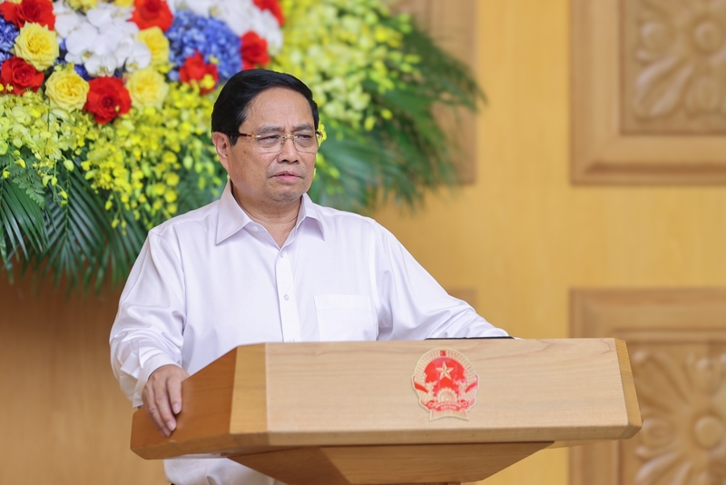 Thủ tướng Chính phủ phát biểu tại cuộc họp. Ảnh: VGP/Nhật Bắc
