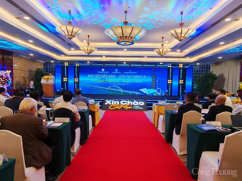 Hội nghị kết nối hợp tác đầu tư vào Cà Mau với chủ đề “Cà Mau - Khơi dậy tiềm năng, kiến tạo tương lai”. Ảnh: Thừa Ngọc