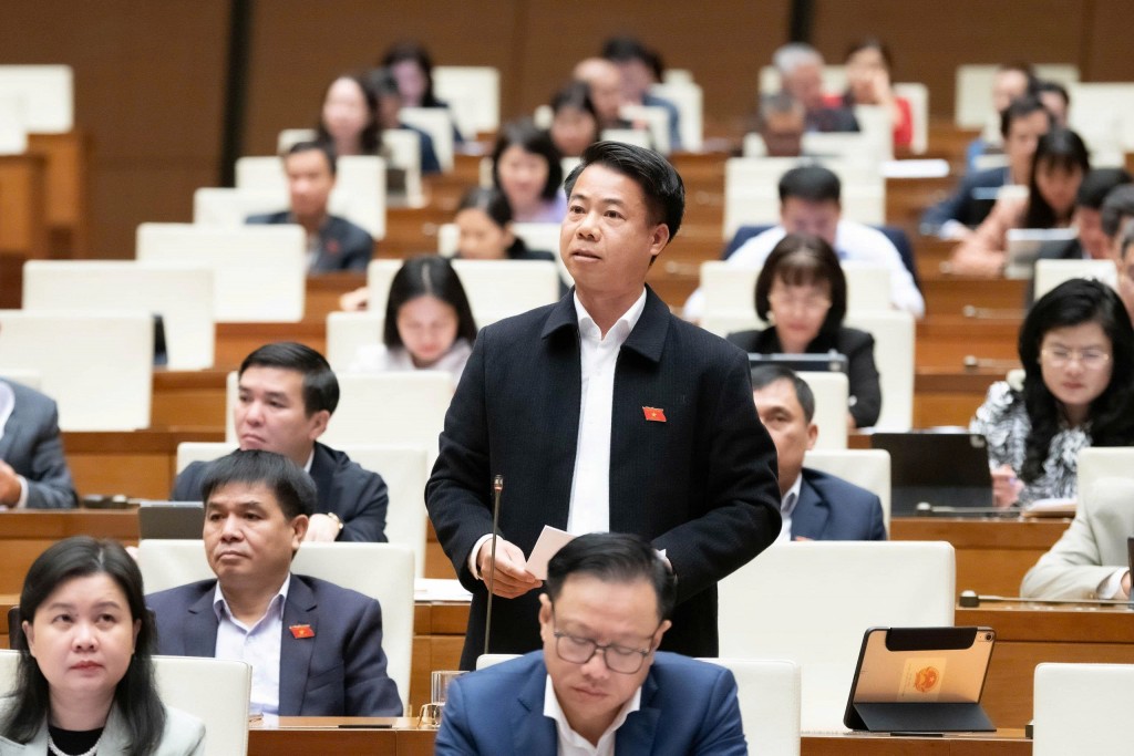 Khắc phục “điểm nghẽn” thủ tục phức tạp, phân cấp chưa rõ