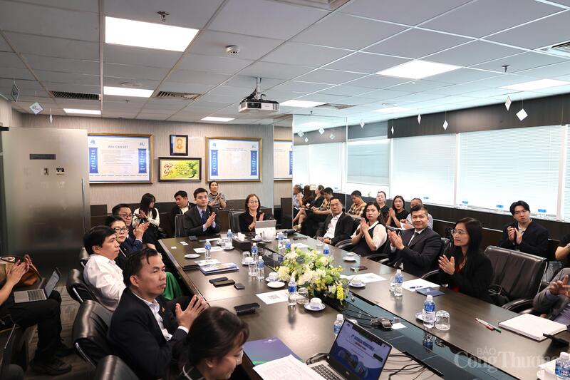 Quang cảnh hội thảo