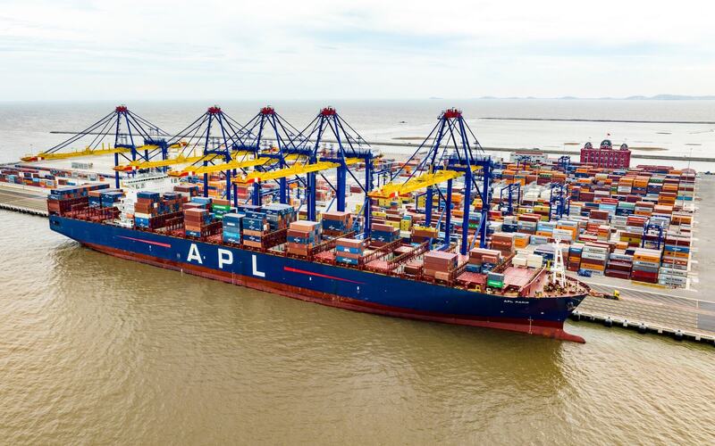 Năm 2025 xuất nhập khẩu hàng hóa đạt 930,05 tỷ USD, cán cân thương mại hàng hóa xuất siêu 20,03 tỷ USD. Ảnh minh họa