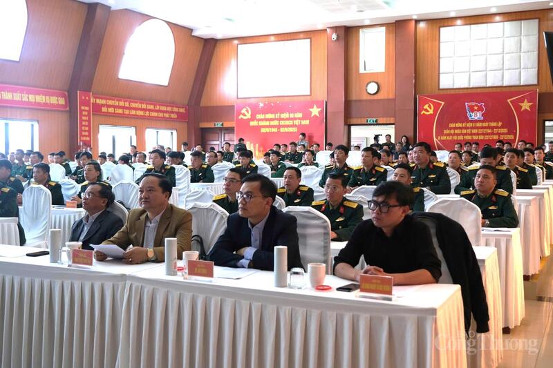 Các đại biểu tham dự hội nghị. Ảnh: Lê Sơn