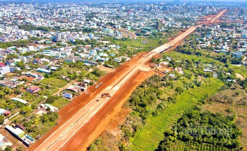 Dự án sẽ được thực hiện thông qua hình thức đấu giá quyền sử dụng đất với diện tích khoảng 15.600 m² tại phường Hội Phú.