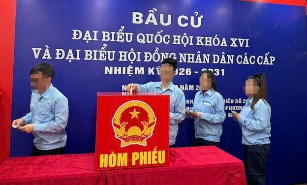 Đảm bảo quyền lợi và nghĩa vụ cho các phạm nhân tham gia bầu cử đúng quy định. Ảnh: Công an Hà Nội