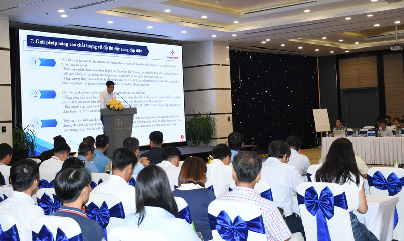 Ông Lê Thành Huy, Phó Trưởng Ban Kinh doanh EVNHCMC. Ảnh: Minh Khuê.