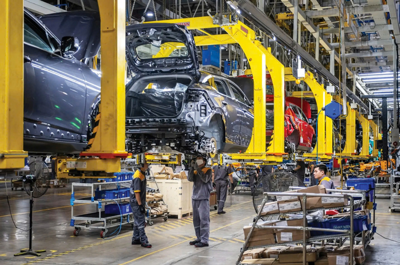 Kinh tế tư nhân đã được xác lập là động lực quan trọng, nhưng để phát huy vai trò, yêu cầu đặt ra là hoàn thiện thể chế và nâng cao hiệu quả thực thi chính sách. Ảnh minh hoạ