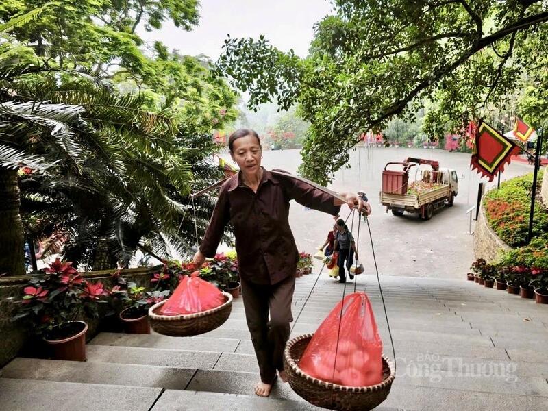 Trong tâm thức mỗi người, các Vua Hùng không phải là những nhân vật huyền sử xa xôi, mà chính là Tổ tiên, là điểm tựa tinh thần, là nơi khởi nguồn của hai chữ “đồng bào”.