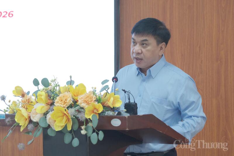Ông Lê Hoàng Tài, Phó Cục trưởng Cục Xúc tiến thương mại (Bộ Công Thương) phát biểu khai mạc. Ảnh: Duy Tín