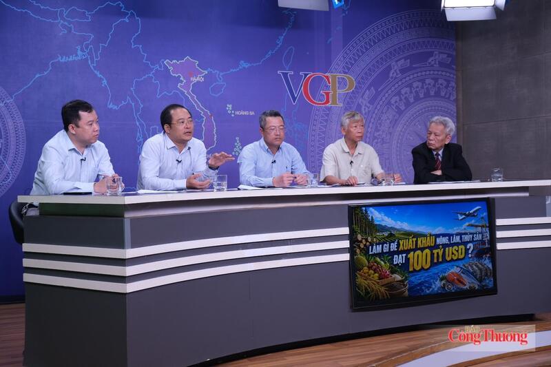 Toàn cảnh tọa đàm. Ảnh: Lê An.