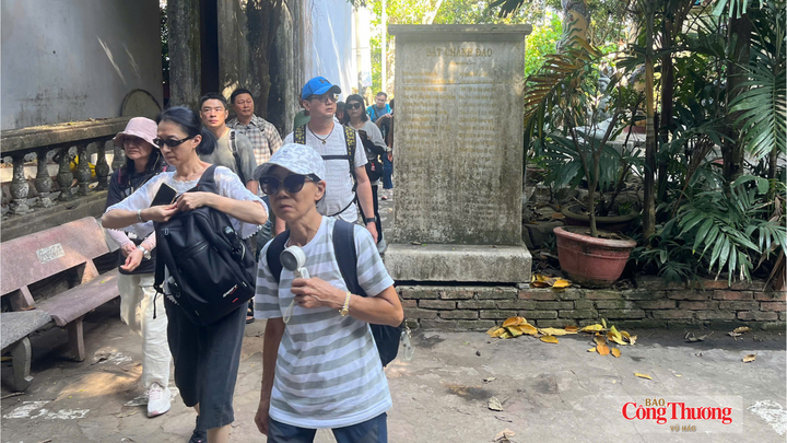 Danh thắng Ngũ Hành Sơn cũng là điểm đến ưa thích của nhiều du khách, đặc biệt là du khách quốc tế trong dịp này.