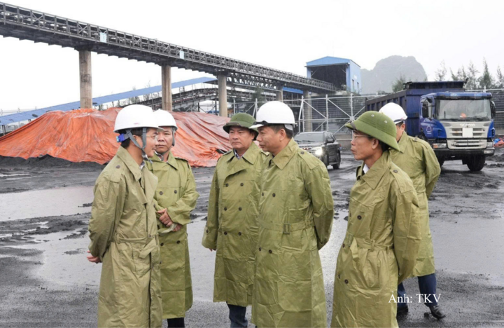 Đoàn công tác Ban Chỉ huy Phòng thủ dân sự - Bộ Công Thương kiểm tra và làm việc với các đơn vị sản xuất than hầm lò, lộ thiên, kho vận và cảng về phòng chống, ứng phó với thiên tai